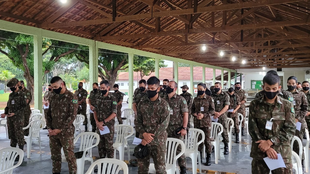 Militares participam de Culto Evangelico03