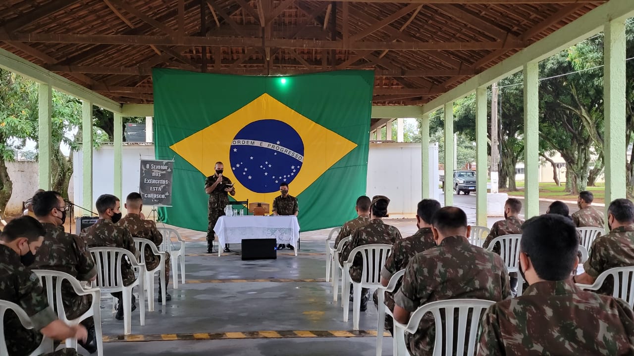 Militares participam de Culto Evangelico05