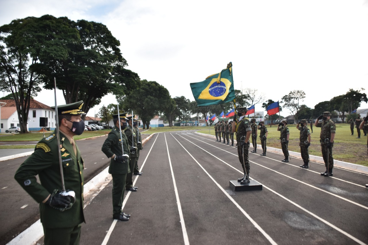 Promocao de militares da B Adm ApCMO07